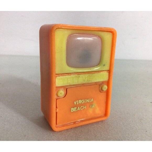 Other - Vintage Virginia Beach Souvenir Viewer 8 Views Hong Kong